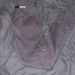Grey ankle cargo skinny’s 5/27